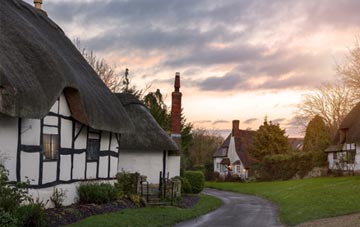 is Sullington Warren thatch roofing popular
